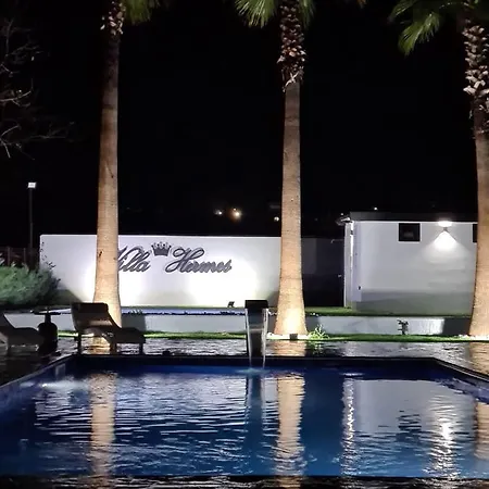 Alojamento de Acomodação e Pequeno-almoço Hermes 4*